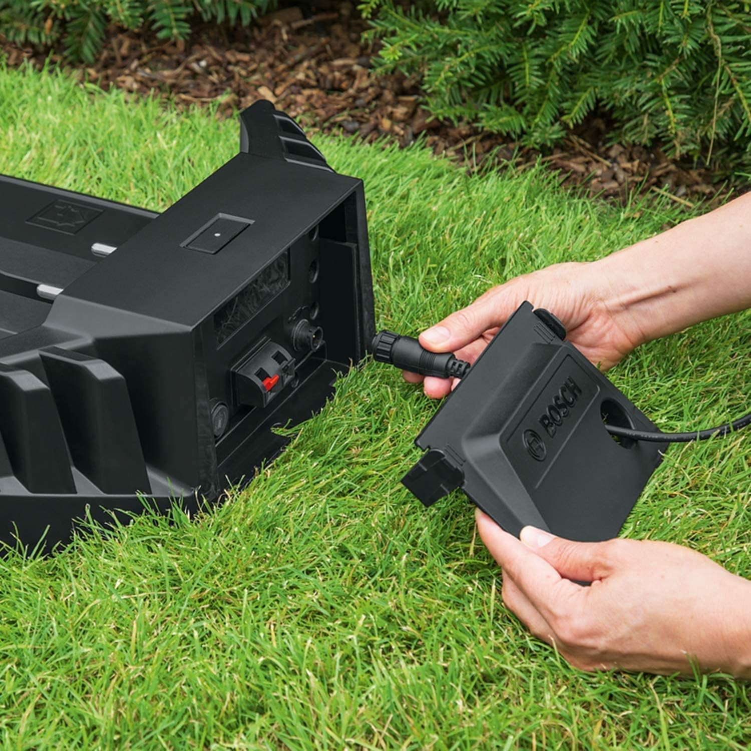 Robotic Lawnmower Indego S 500