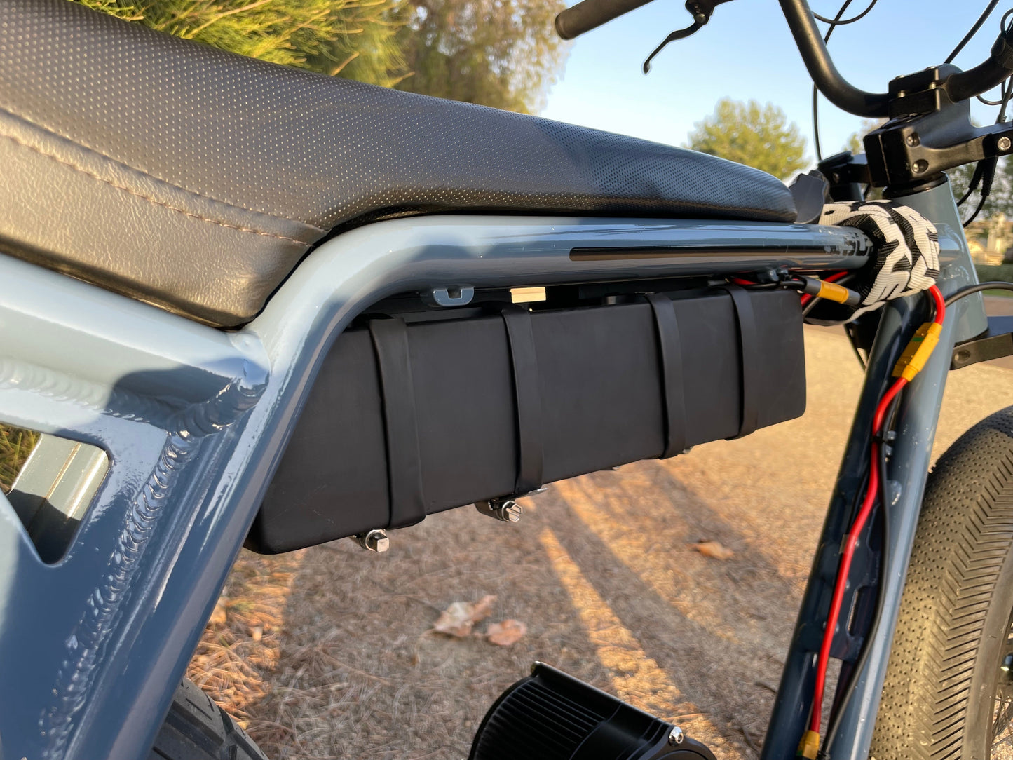 Flex Mount Battery BRACKET