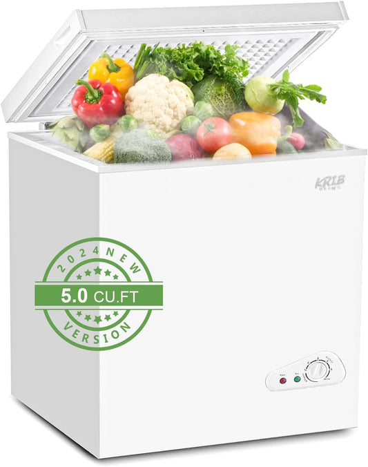 Chest Freezer Adjustable Thermostat Compact with Removable Storage Basket for House Kitchen Garage Basement (5.0 Cu.Ft, White)